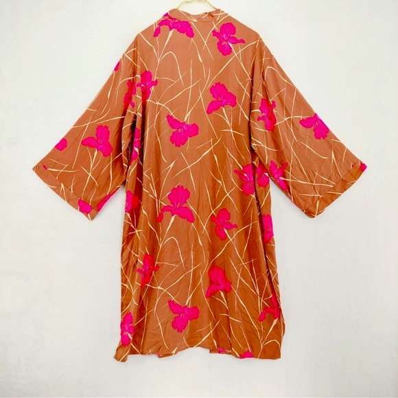 Cardigan Satin Robe in Floral Pink and Brown - Picture 2 of 7